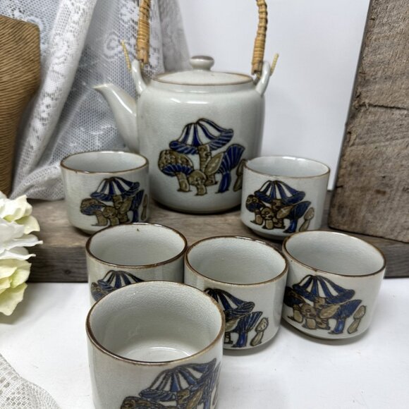 Vintage Ceramic Teapot Set With 6 Matching Cups Mushroom Design Wicker Handle - Picture 2 of 10
